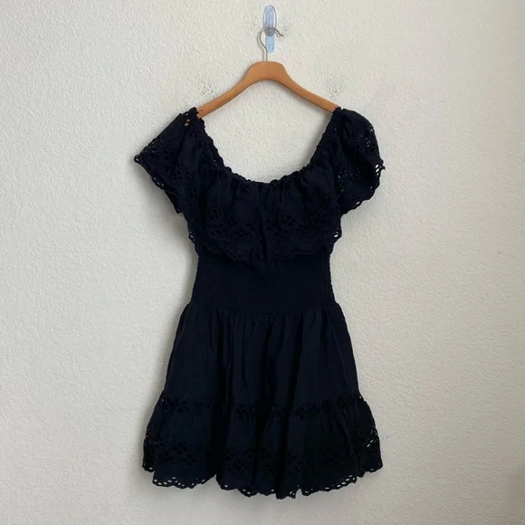 Lovers & Friends Black Dallas Eyelet Off The Shoulder Mini Dress Size s - Picture 1 of 9